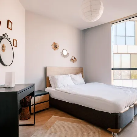 Apartment With Urban View 5 Min To Optimum Mall *