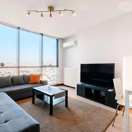 Apartment With Urban View 5 Min To Optimum Mall *