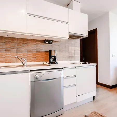 With Urban View 5 Min To Optimum Mall Apartament Stambuł